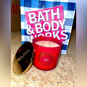 BBW limited edition bubbly rose white barn candle 🕯